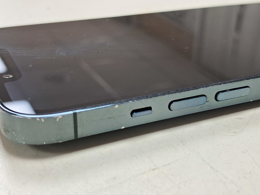 Смартфон Apple iPhone 13 Pro 128Gb