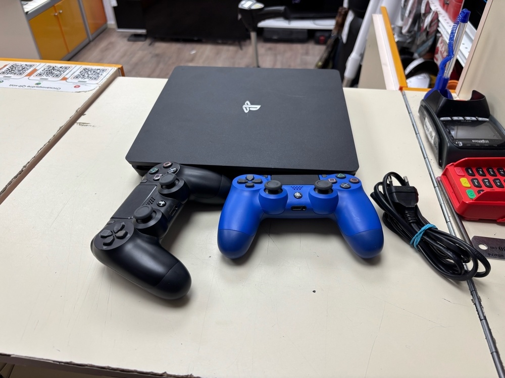 Игровая приставка PlayStation 4 Slim 500GB