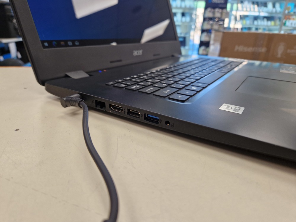 Ноутбук Acer a317-52-373u; Core i3-1005G1, Intel UHD Graphics, 8 Гб, 240 Гб, Нет