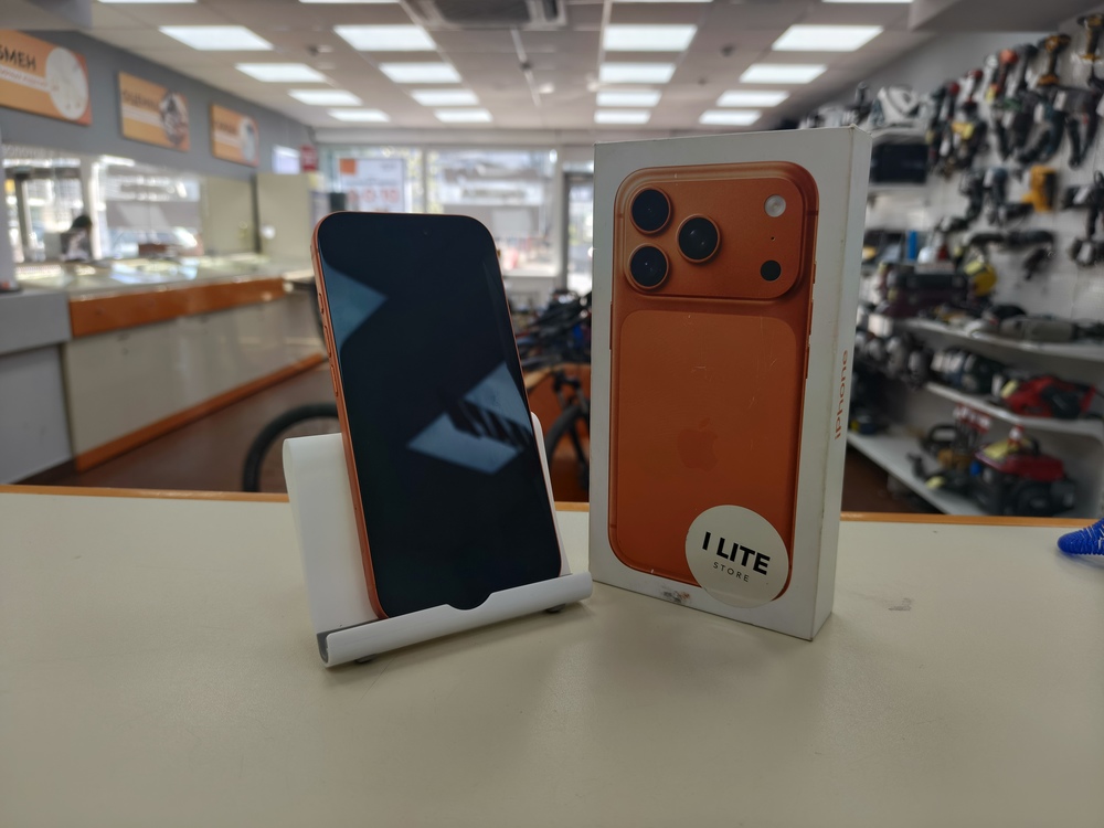 Смартфон Apple Iphone 17 Pro 256Gb