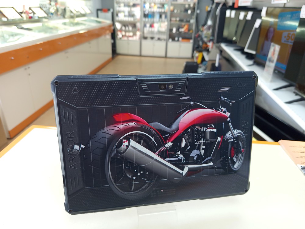 Планшеты BQ 1083g