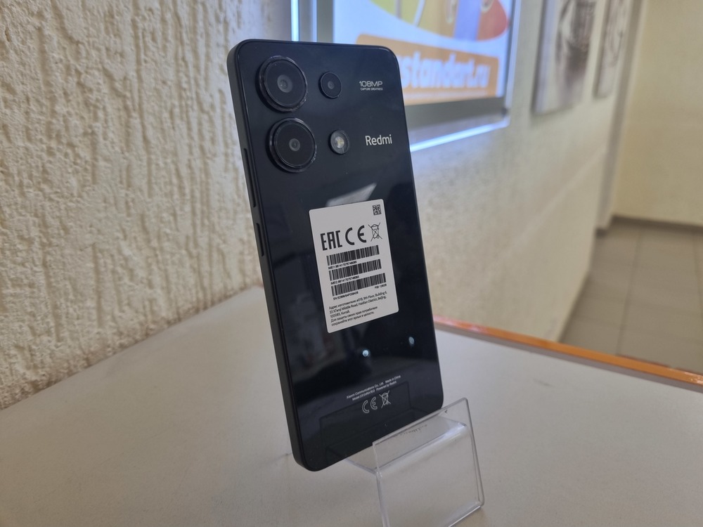 Смартфон Xiaomi Redmi note 13 8/128