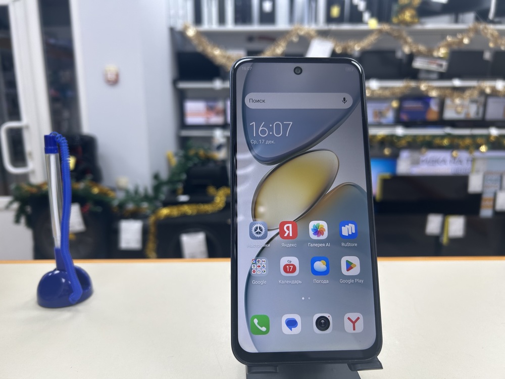 Смартфон Tecno Spark Go1 3/64