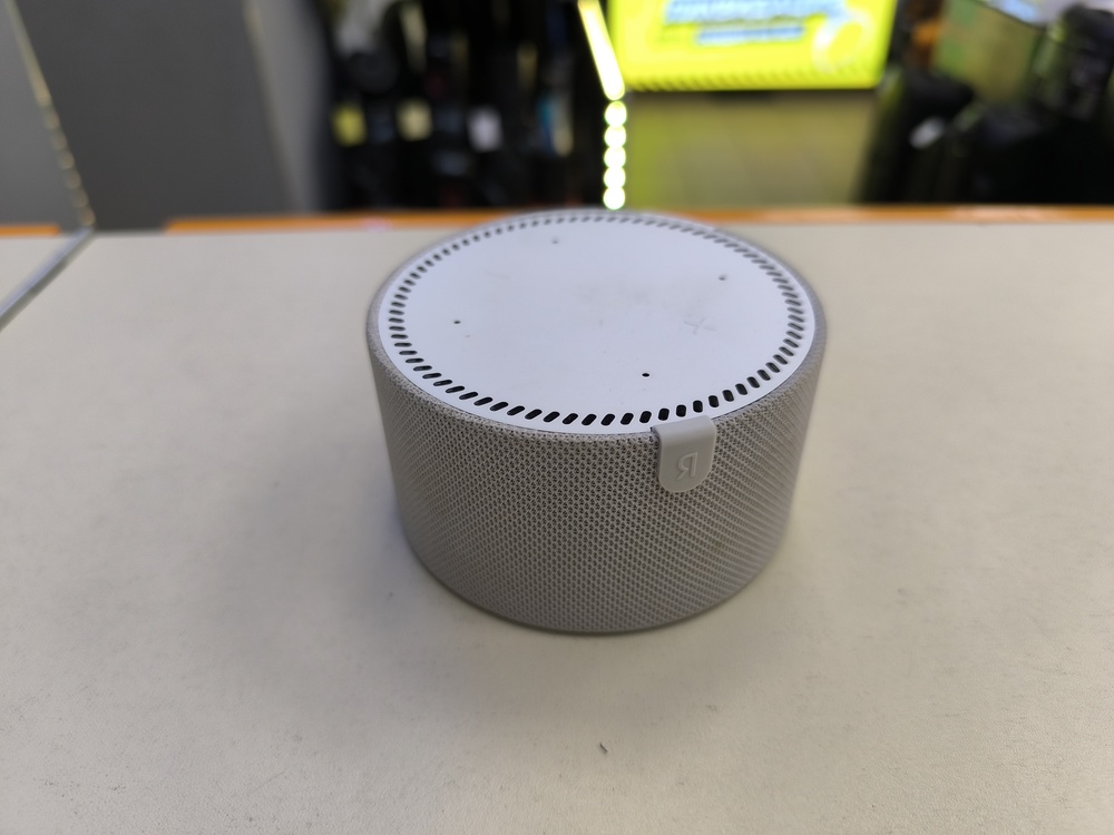 Умная колонка Яндекс Мини Плюс