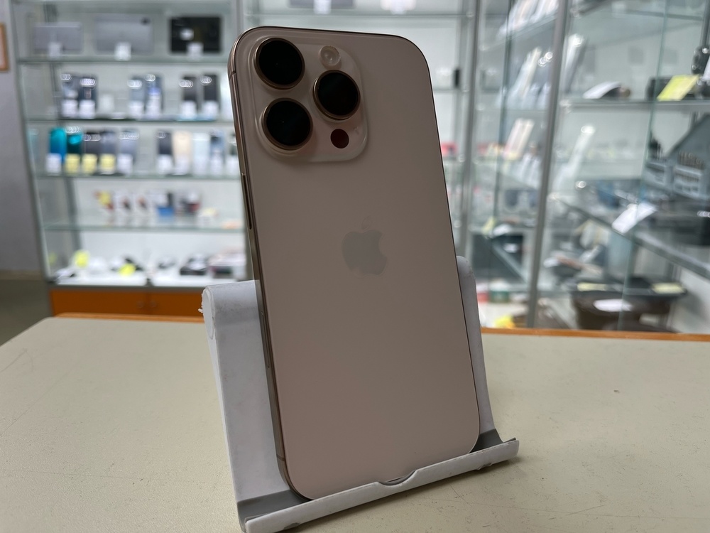 Смартфон Apple Iphone 16 Pro 128Gb