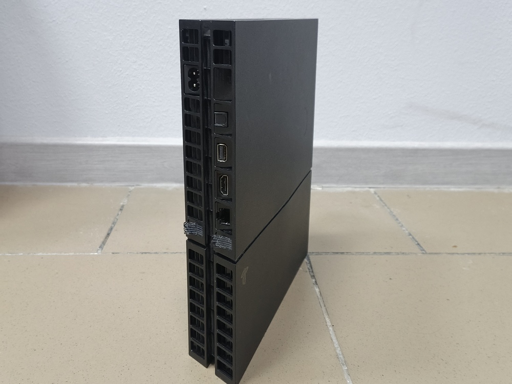 Игровая приставка PlayStation 4 FAT 500GB