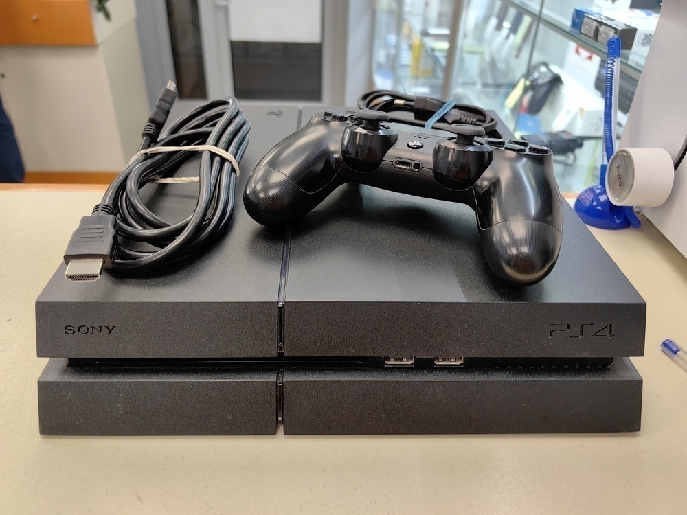 Игровая приставка PlayStation 4 FAT 500GB