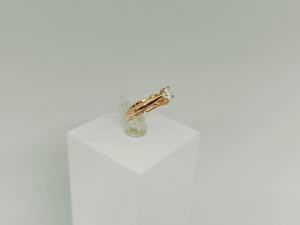 КОЛКМ585 КОЛЬЦО С КАМНЕМ (Au 585)