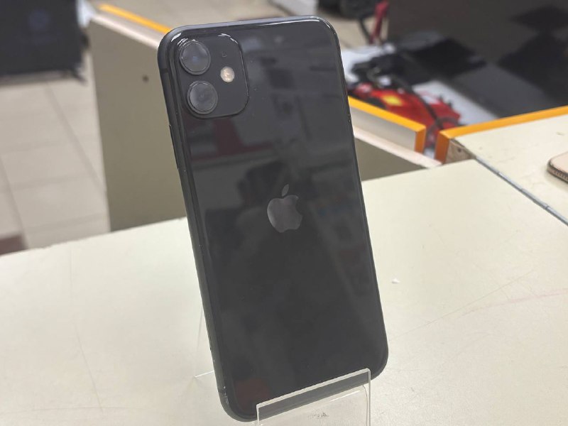 Смартфон Apple iPhone 11 128Gb