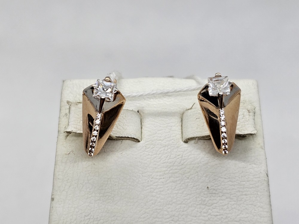 СКМИ585 СЕРЬГИ С КАМНЯМИ (Au 585)