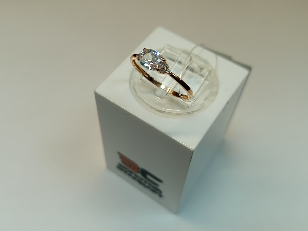 КОЛЬЦО С КАМНЯМИ (Au 585)