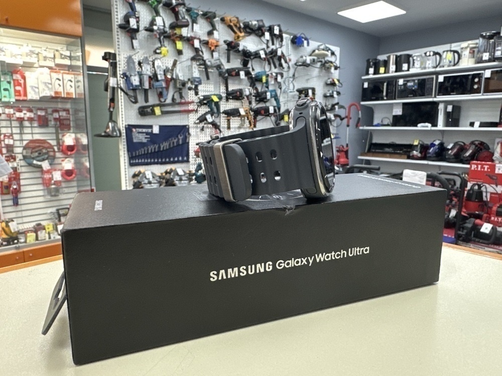 Смарт-часы Samsung Galaxy Watch Ultra 47мм LTE