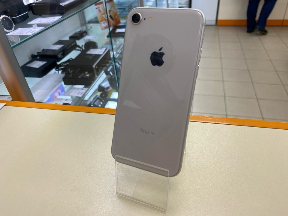 Смартфон Apple iPhone 8 256Gb