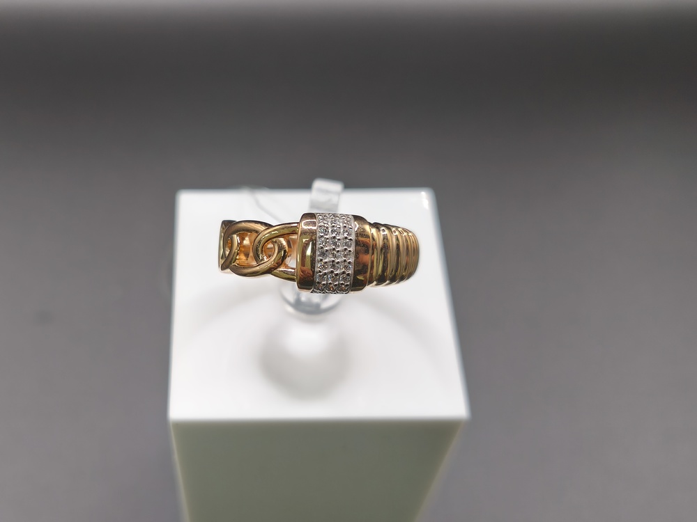 КОЛЬЦО С КАМНЯМИ (Au 585)