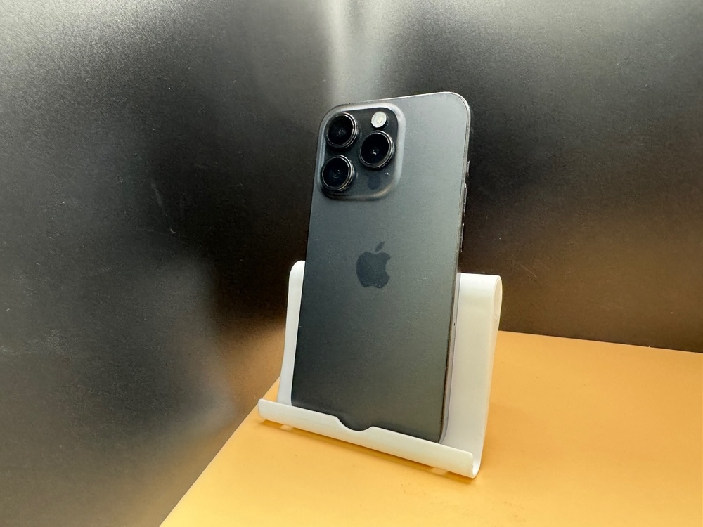 Смартфон Apple Iphone 15 Pro 128Gb