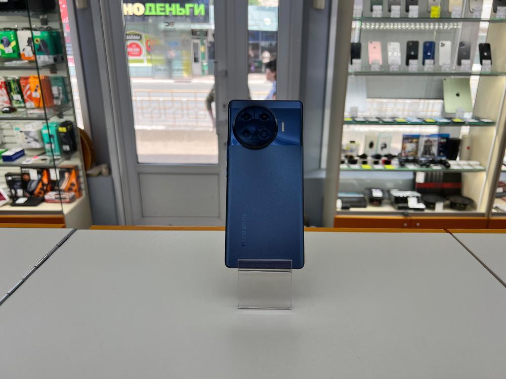 Смартфон Tecno Spark 20 Pro+ 8/256