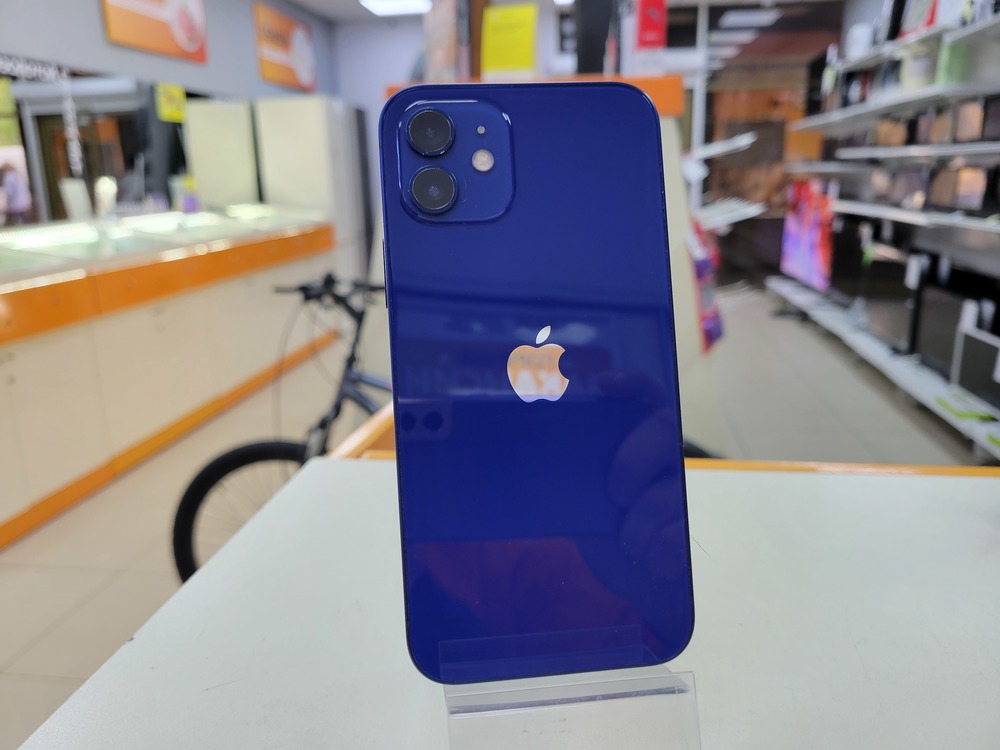 Смартфон Apple iPhone 12 64Gb