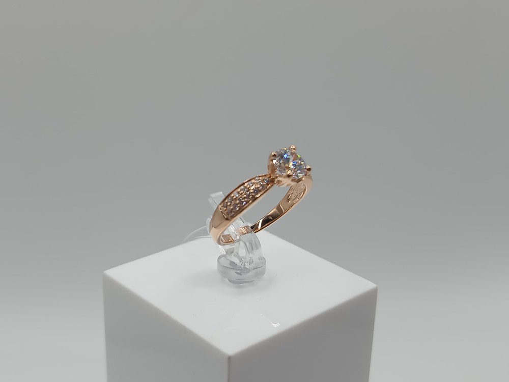 КОЛЬЦО С КАМНЯМИ (Au 585)