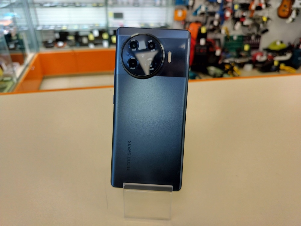 Смартфон Tecno Spark 20 Pro+ 8/256