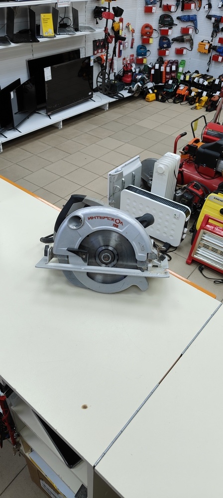 Торцовочная пила Интерскол ДП-190/1600 М