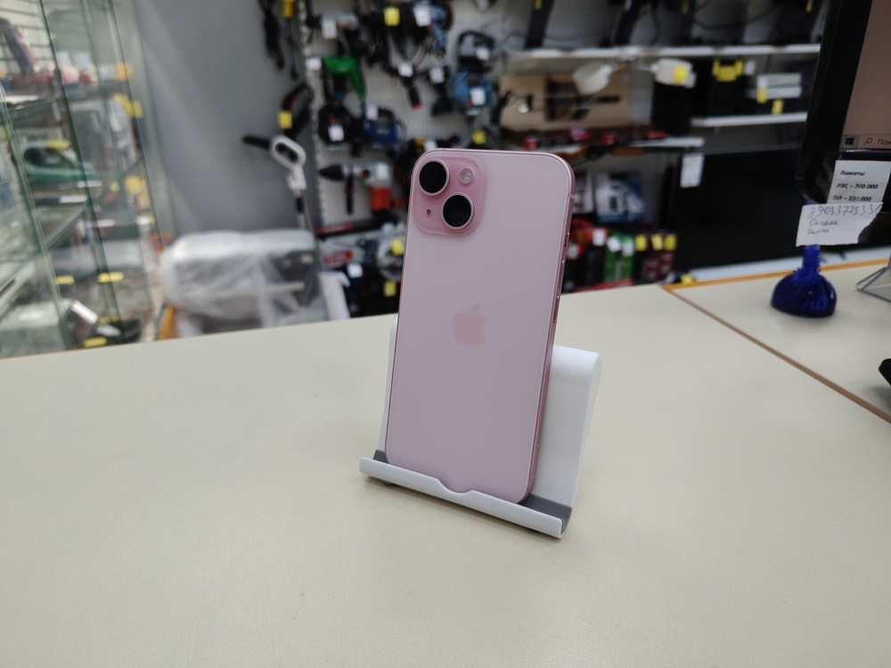 Смартфон Apple Iphone 15 128Gb
