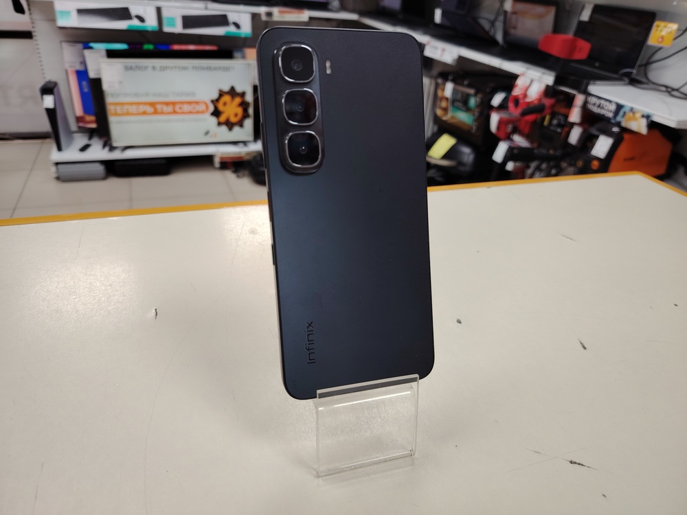 Смартфон Infinix HOT 60i 8/256