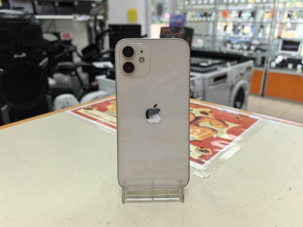 Смартфон Apple iPhone 12 128Gb