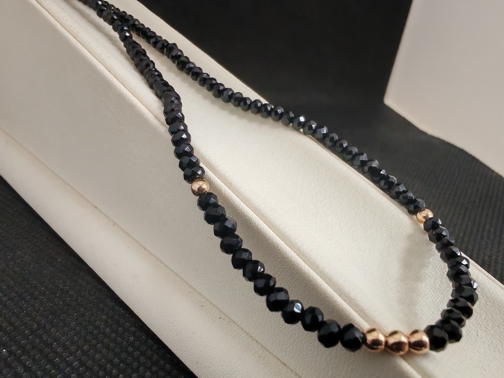 КОЛЬЕ С КАМНЯМИ (Au 585)