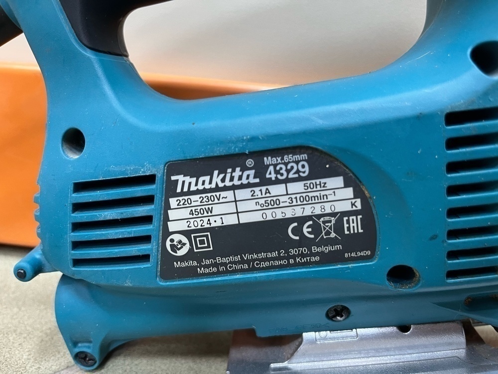 Лобзик Makita 4329