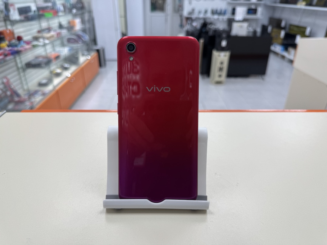 Смартфон Vivo 1820