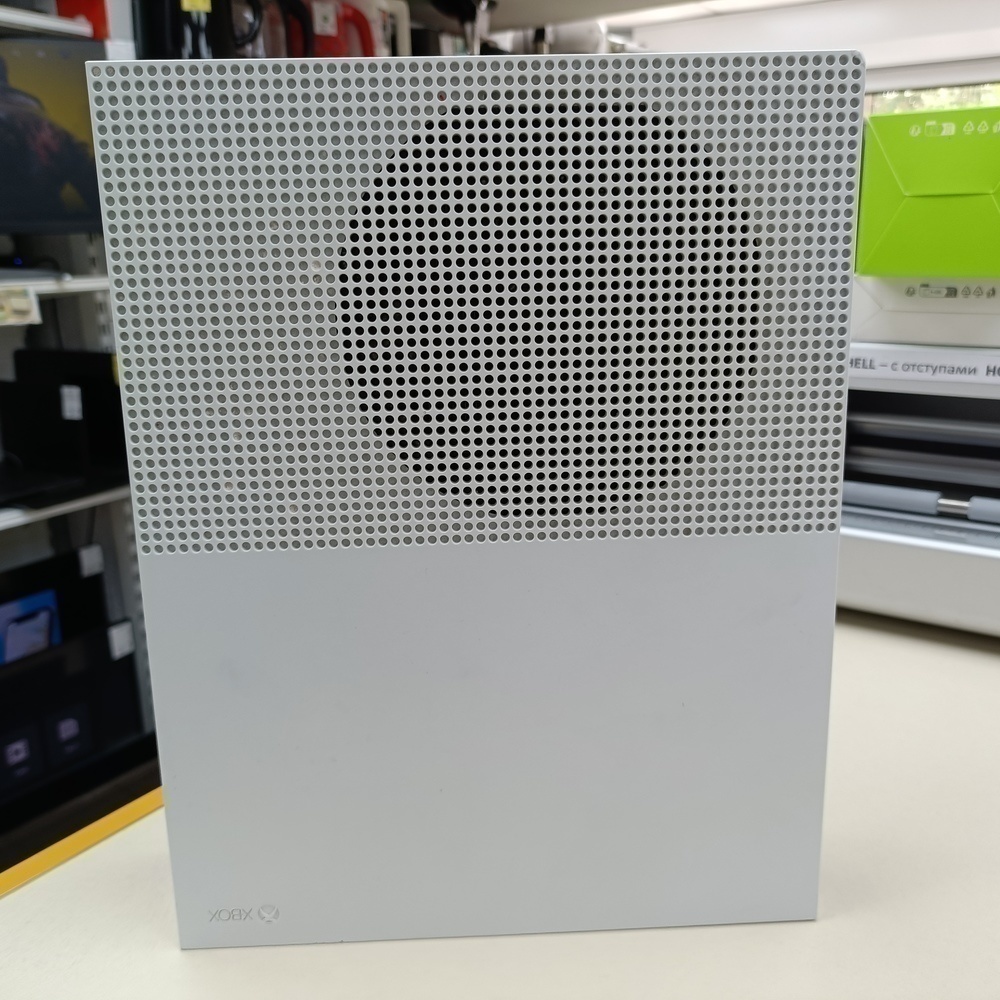 Игровая приставка Xbox One S 1TB