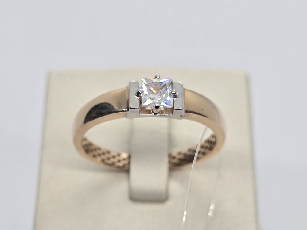 КОЛЬЦО С КАМНЕМ (Au 585)