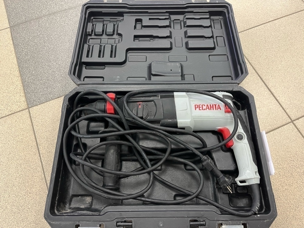 Перфоратор Ресанта П-32-1000К