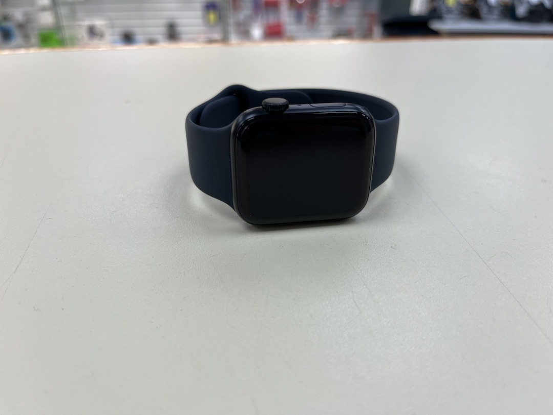 Смарт-часы Apple Watch SE 2022 44mm
