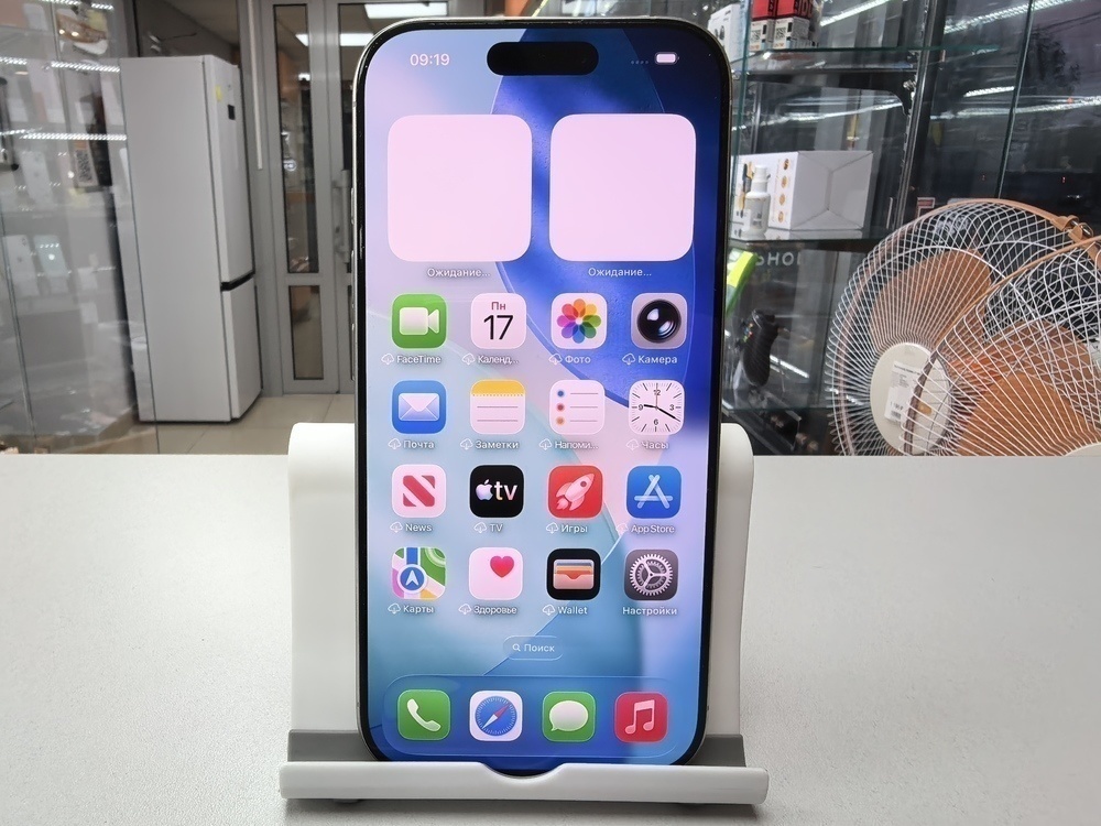 Смартфон Apple Iphone 16 Pro 128Gb