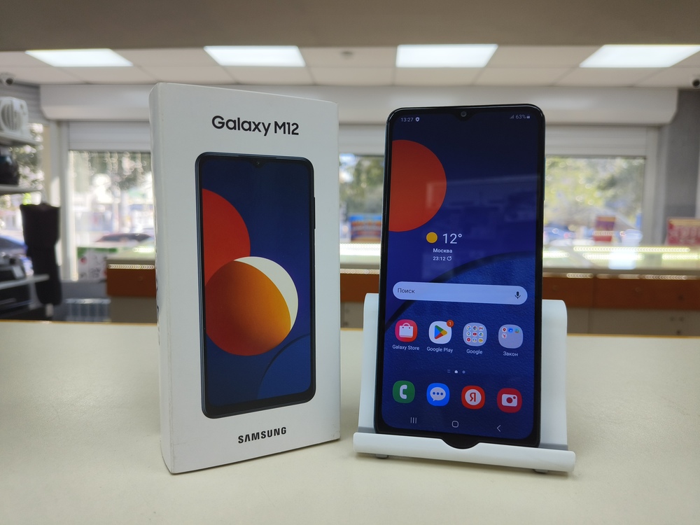 Смартфон Samsung Galaxy M12 4/64