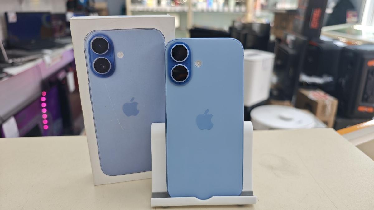 Смартфон Apple Iphone 17 256Gb
