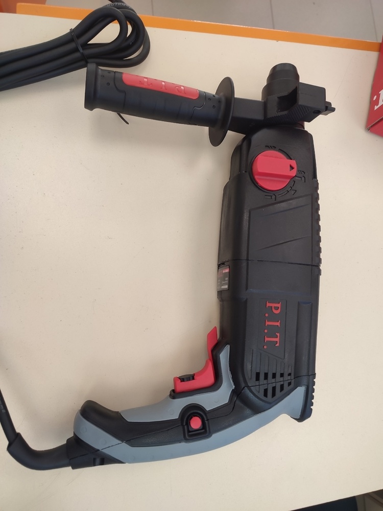 Перфоратор P.I.T. PBH24-C