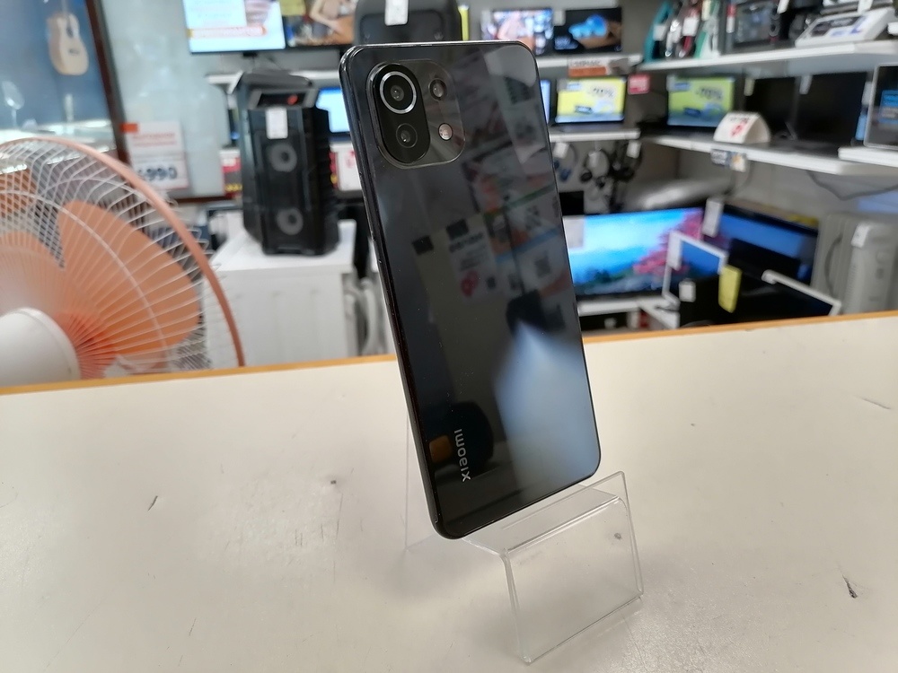 Смартфон Xiaomi 11 Lite 8/128