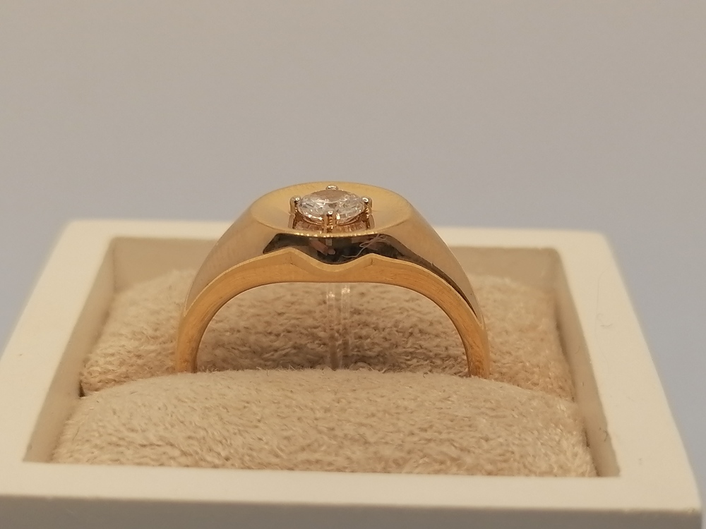 КОЛЬЦО С КАМНЕМ (Au 585)