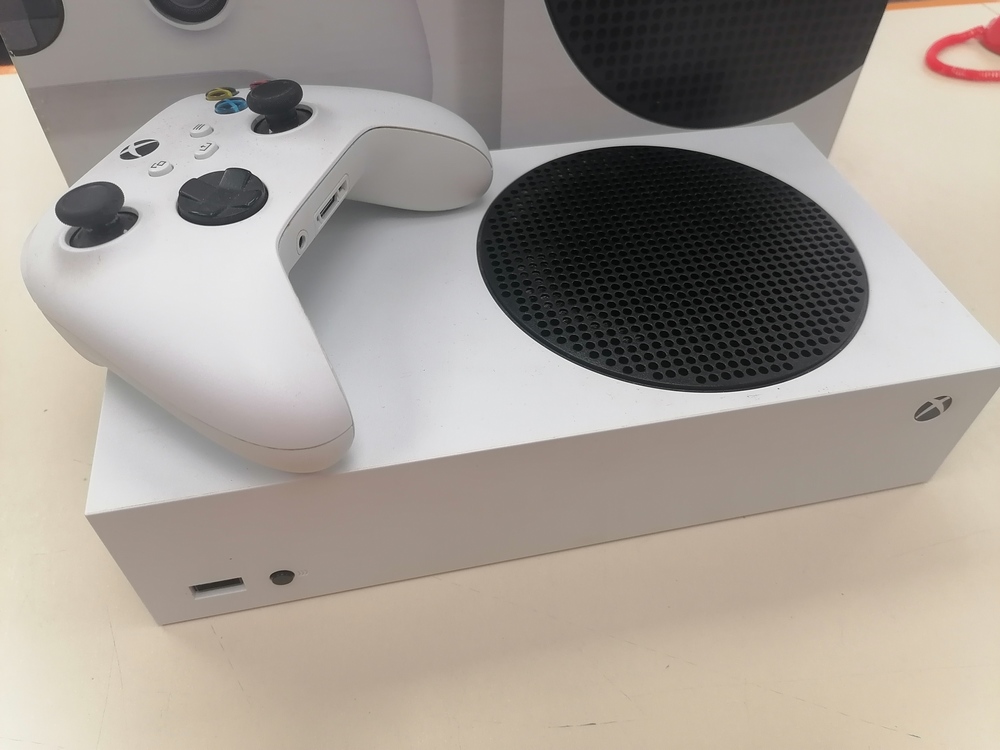 Игровая приставка Xbox Series S 512Gb SSD