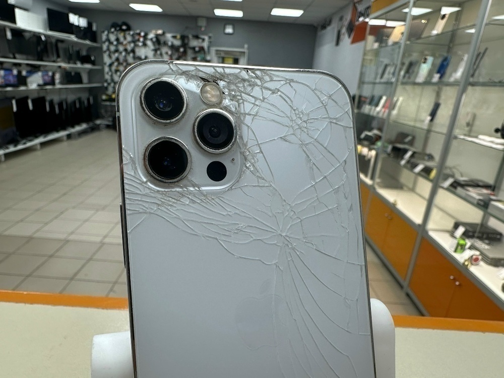 Смартфон Apple iPhone 12 Pro 128Gb