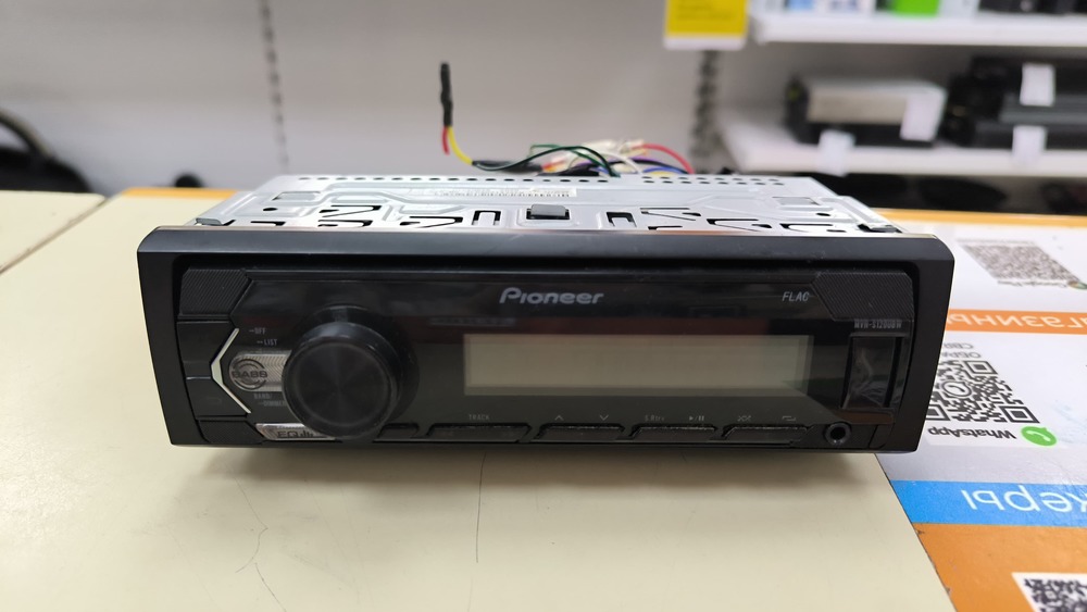 Автомагнитола Pioneer MVH-S120UBW