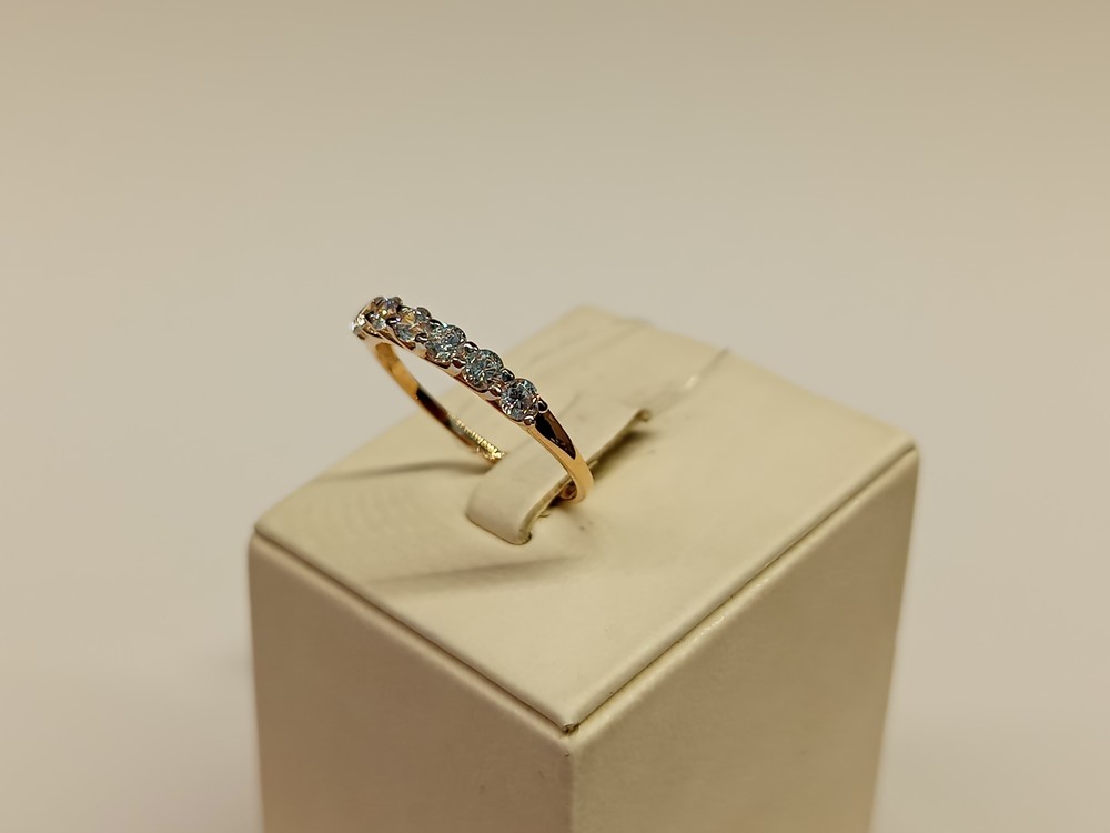 КОЛЬЦО С КАМНЯМИ (Au 585)