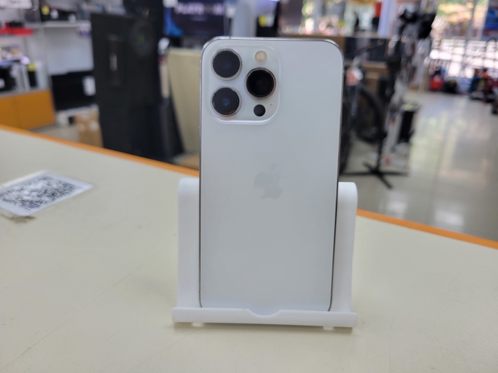 Смартфон Apple iPhone 13 Pro 128Gb