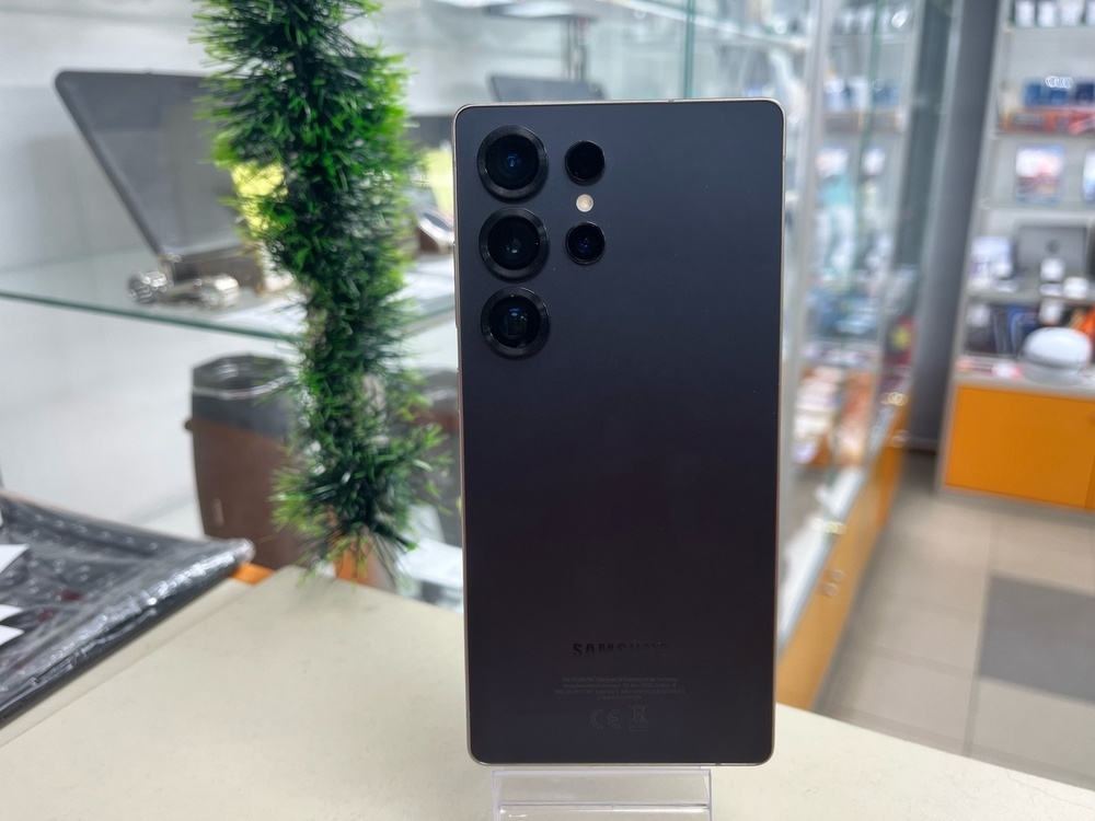 Смартфон Samsung Galaxy S25 Ultra 12/256