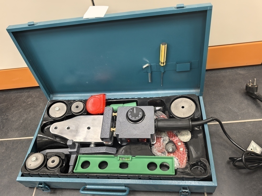 Паяльник полипропилена Turk CA-0001.