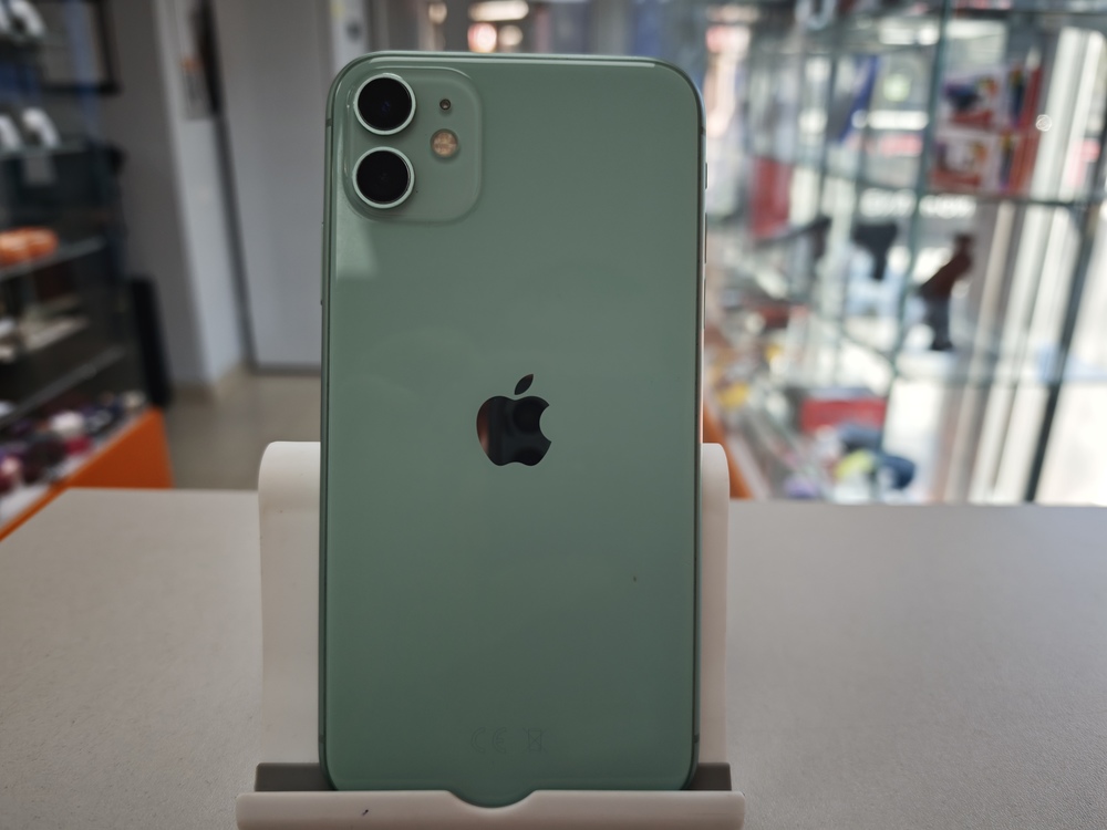 Смартфон Apple iPhone 11 128Gb