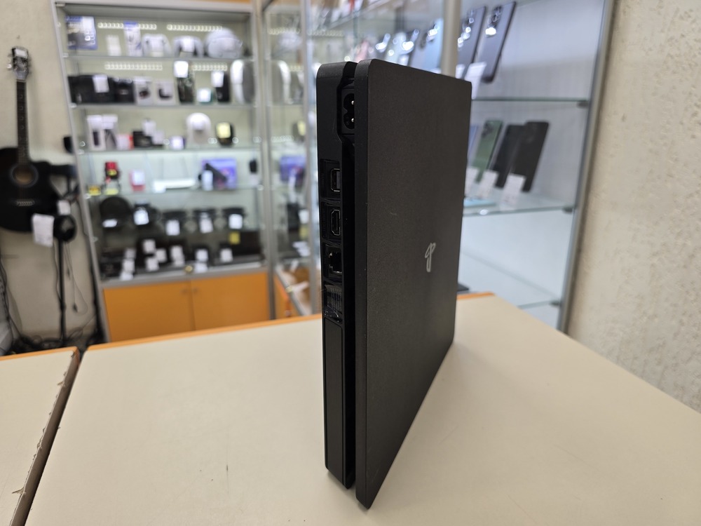Игровая приставка PlayStation 4 Slim 1Tb