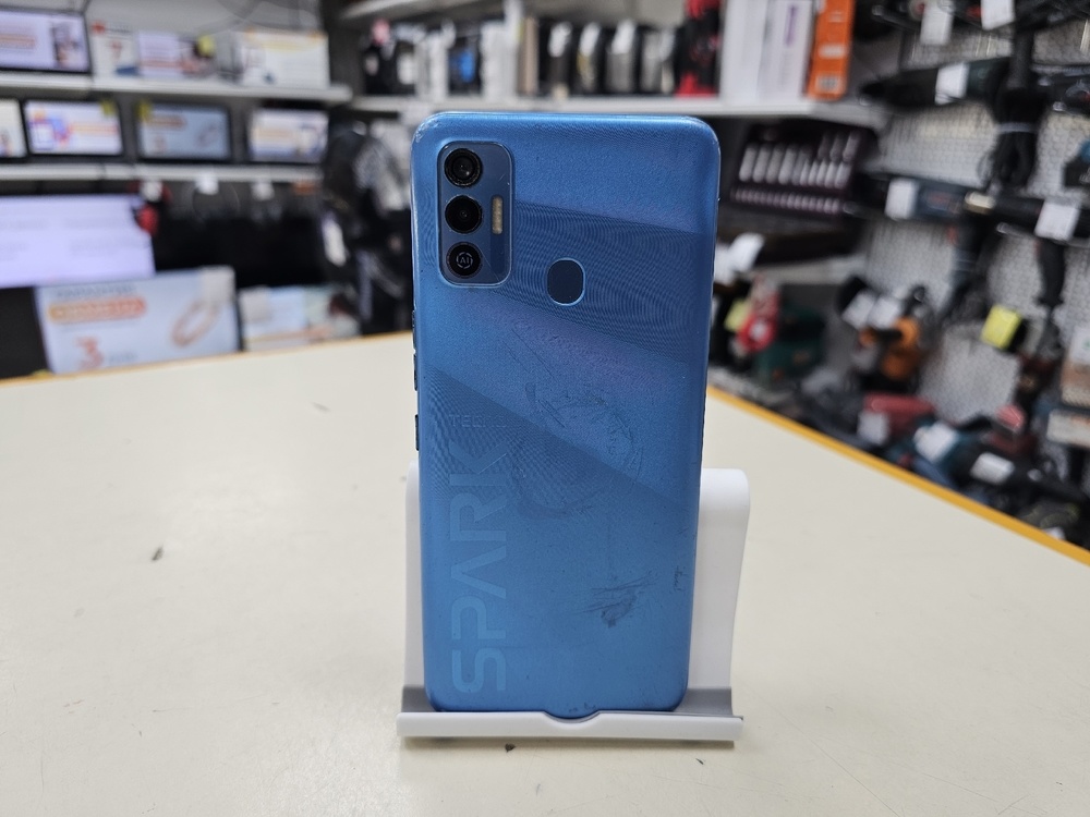 Смартфон Tecno Spark 7 4/64